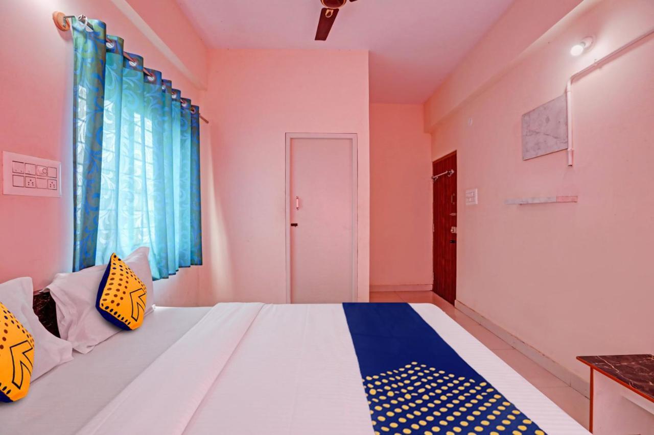 Oyo Hotel C P Residency Mysore Exterior photo