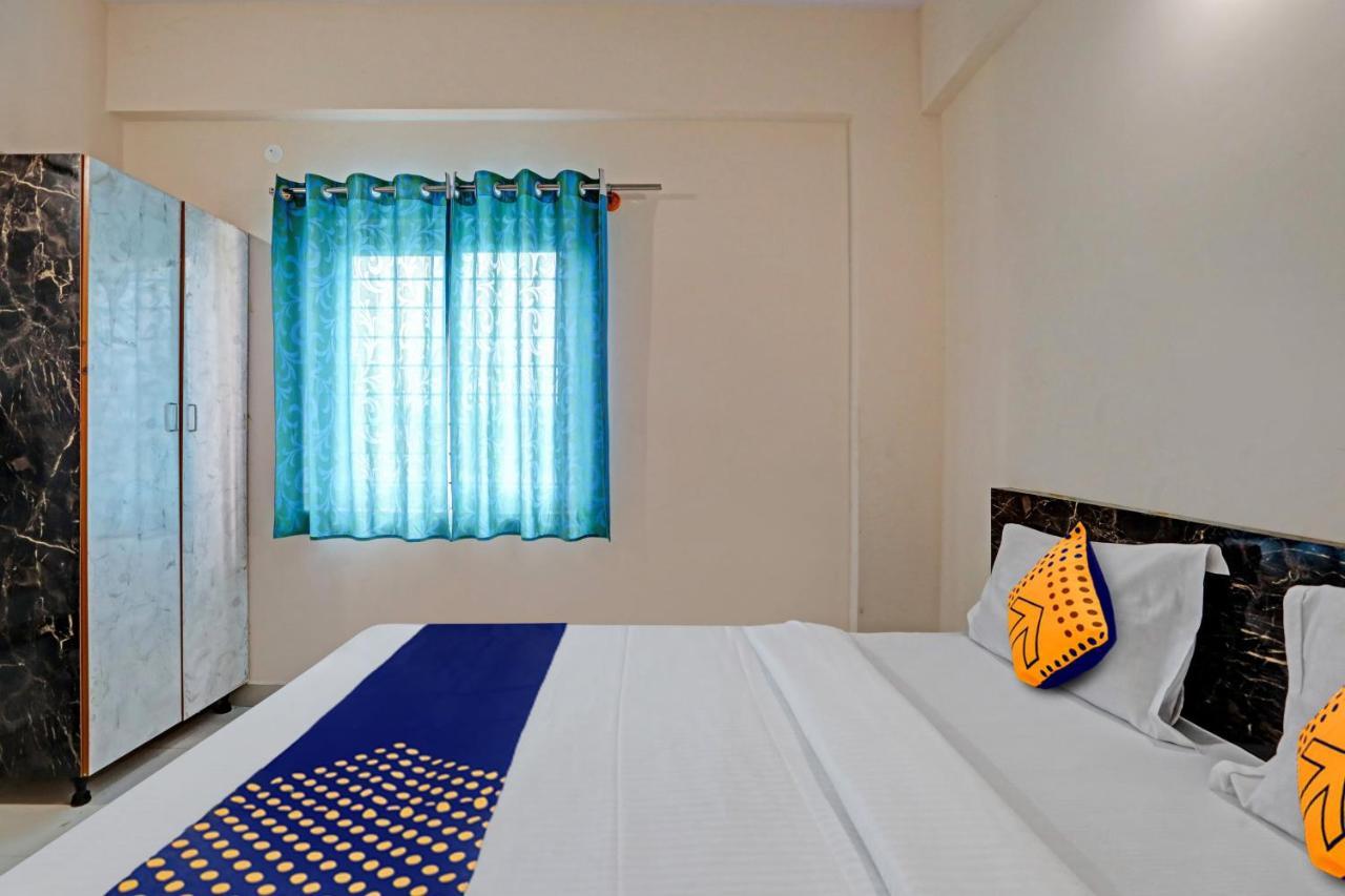 Oyo Hotel C P Residency Mysore Exterior photo